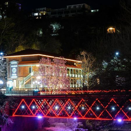 Hotel Magnolia In The City Centre Kutaisi Exterior foto